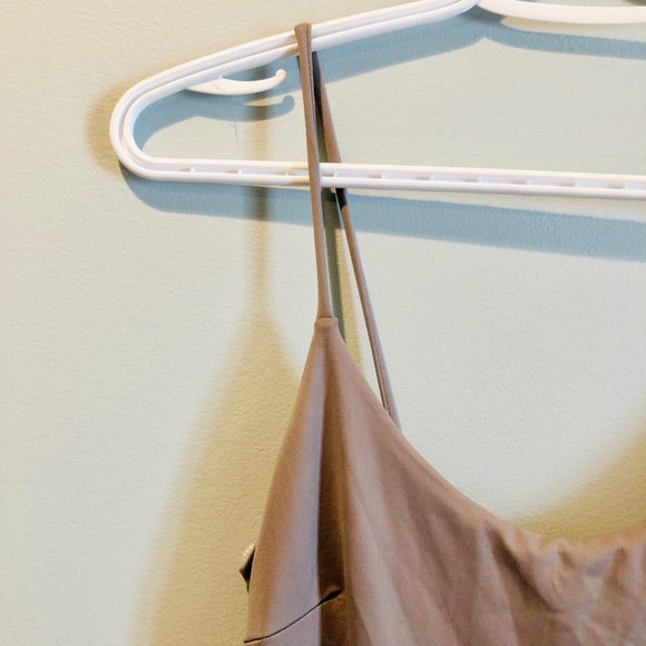 Solemio Side Slit Dress - Picture 5 of 7